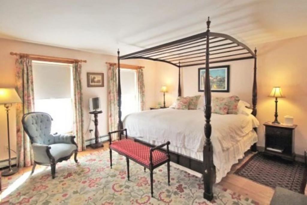 Highland Lake Inn Andover Esterno foto