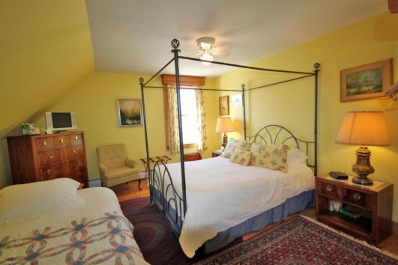 Highland Lake Inn Andover Esterno foto